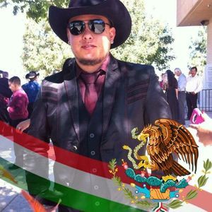 Meet your Posher, Larry